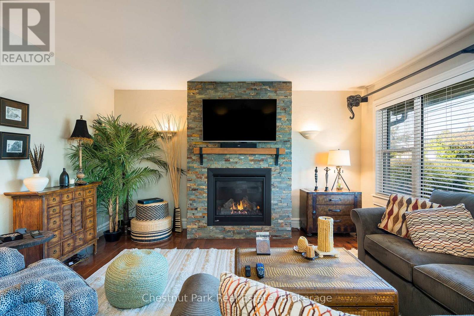 72 CAMPBELL STREET - Image 12