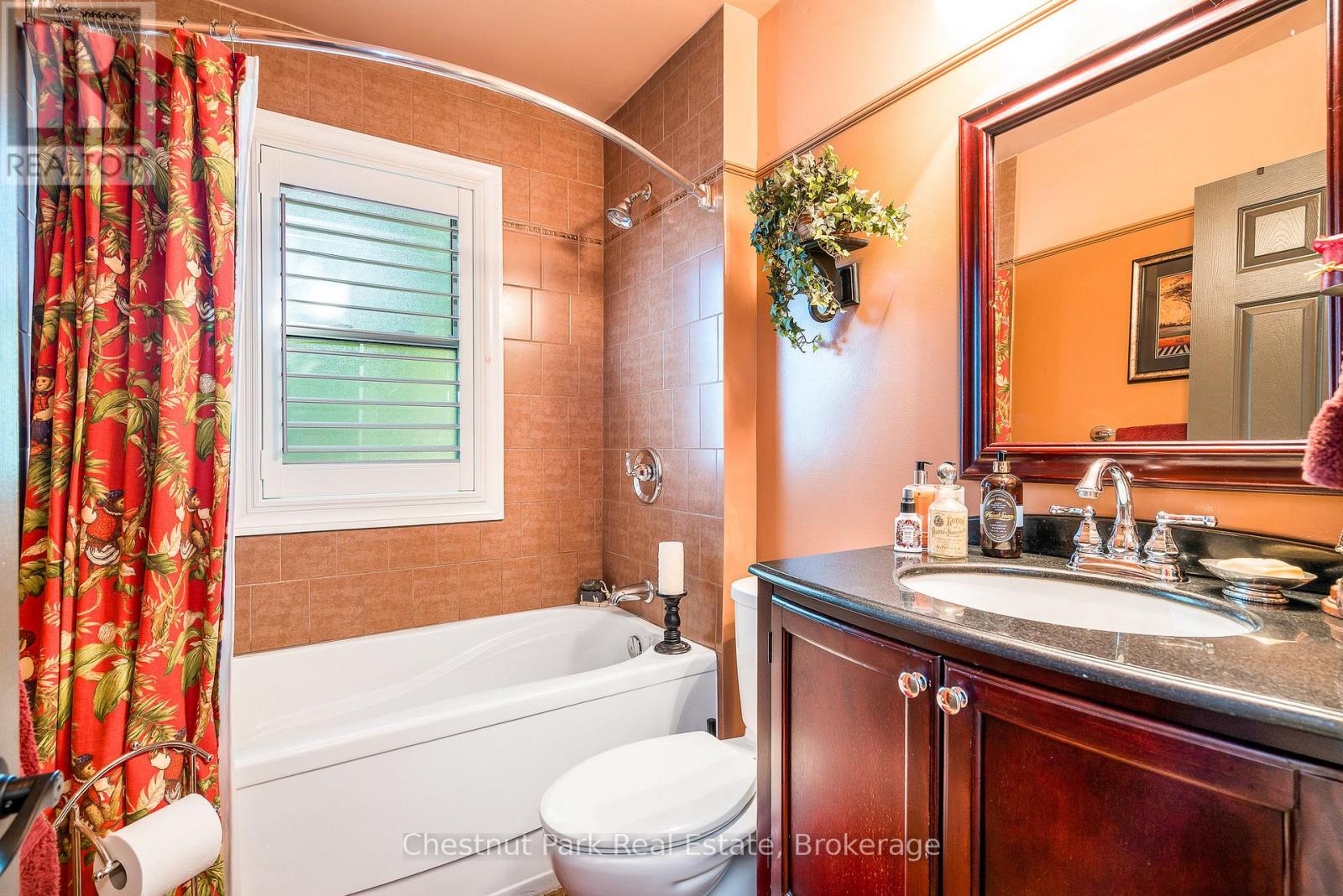 72 CAMPBELL STREET - Image 26