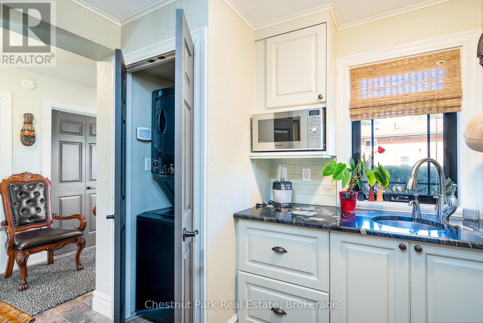72 CAMPBELL STREET - Image 35