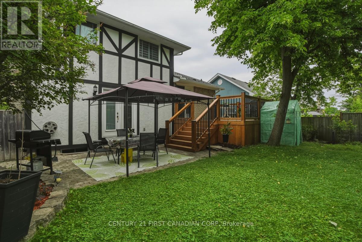 27 TUMBLEWEED CRESCENT - 45