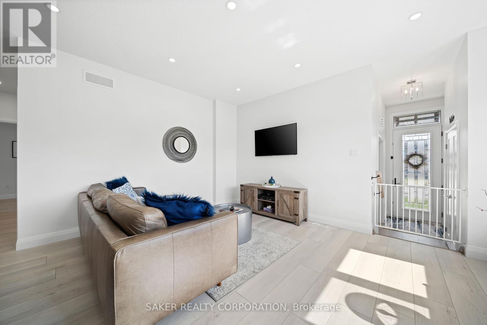 2980 DOYLE DRIVE - 13