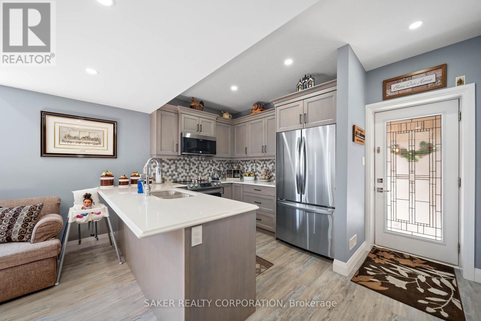2980 DOYLE DRIVE - 29