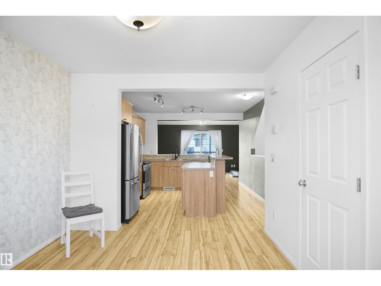#13 3751 12 ST NW - 15