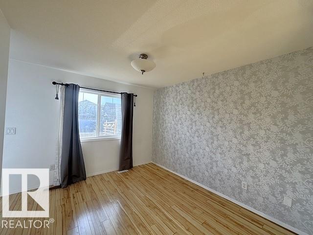 #13 3751 12 ST NW - 16