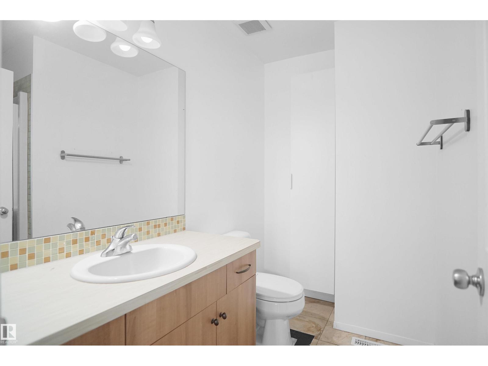 #13 3751 12 ST NW - 22