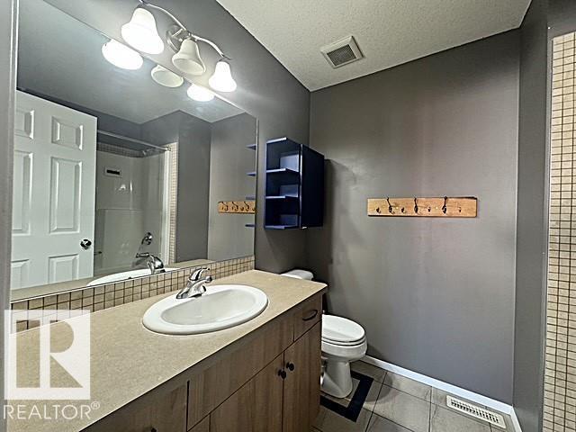 #13 3751 12 ST NW - 35