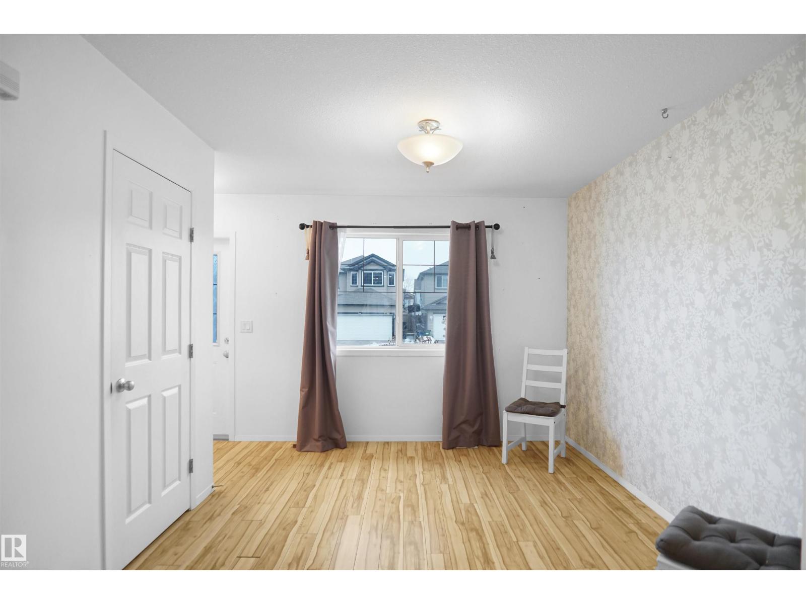 #13 3751 12 ST NW - 7
