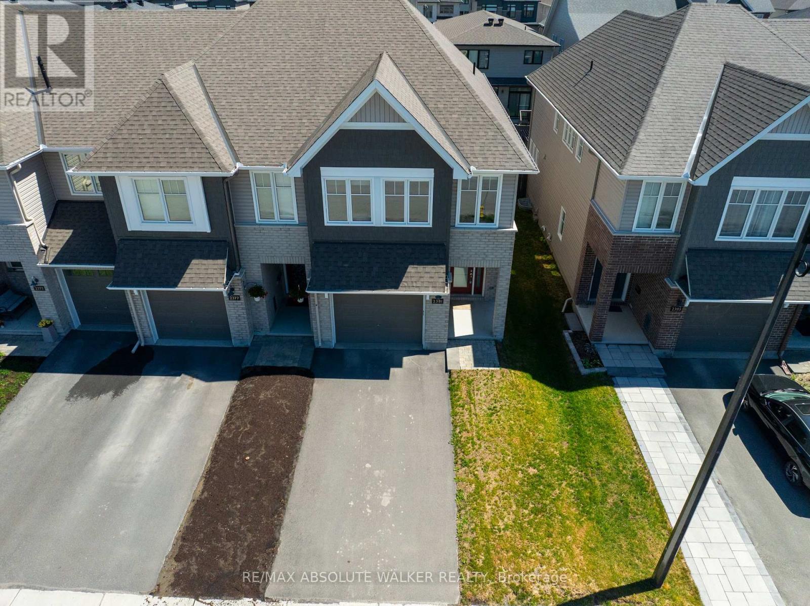 3 Bed, 3 Bath House for Sale in Ottawa – 2381 GOLDHAWK DRIVE, Ottawa – MLS# X13425940 - Image 41