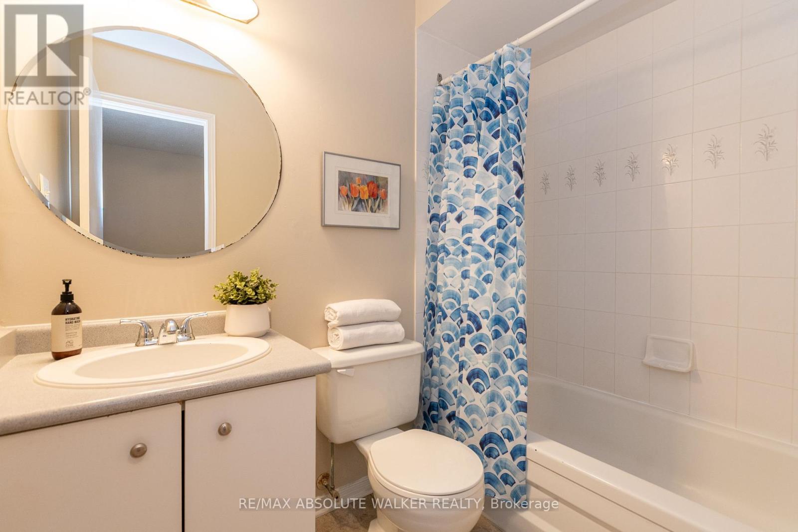 1411 CARAVEL CRESCENT - 21