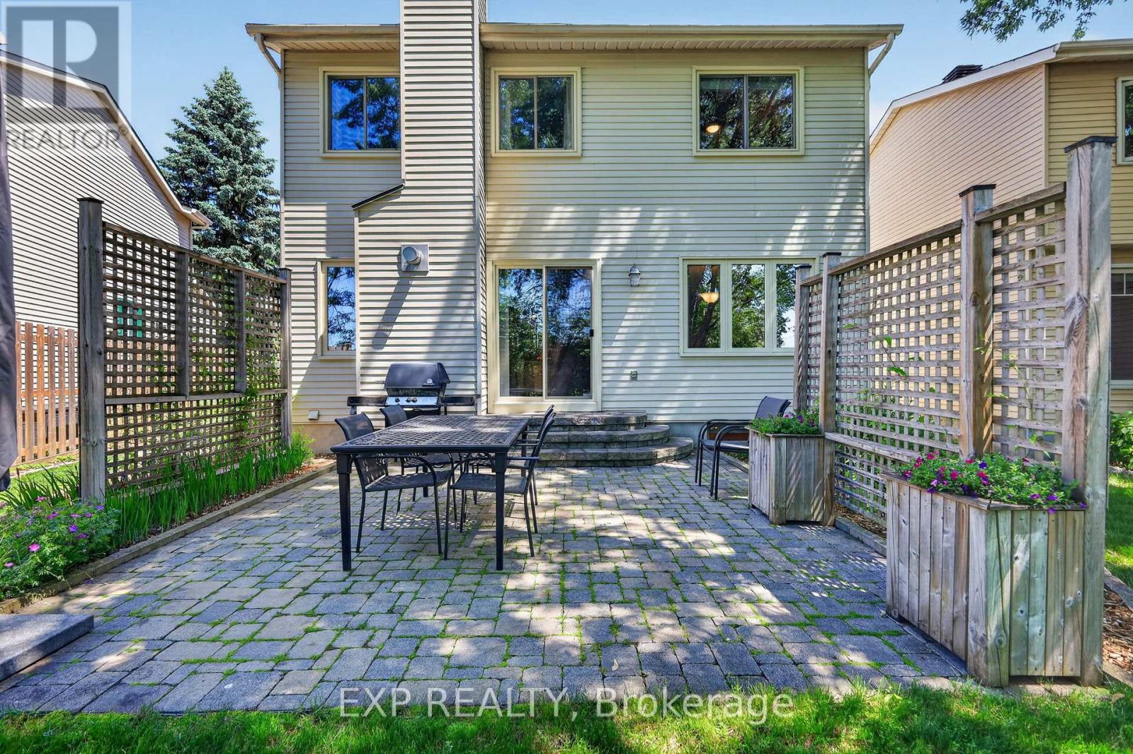 34 FOUR SEASONS DRIVE - 31