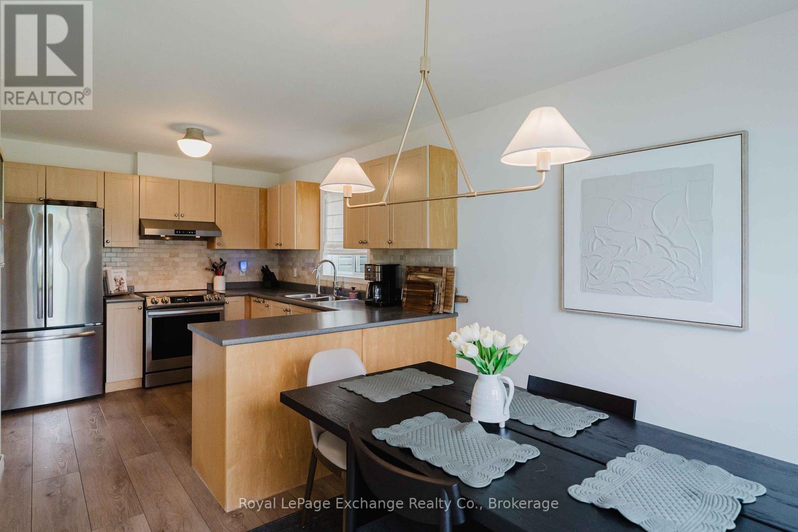 314 RAY STREET - 7