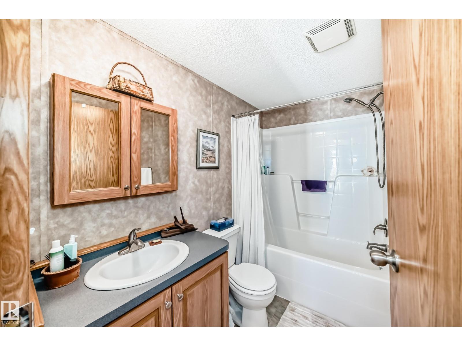 #1556 53222 Range Road 272 - 15
