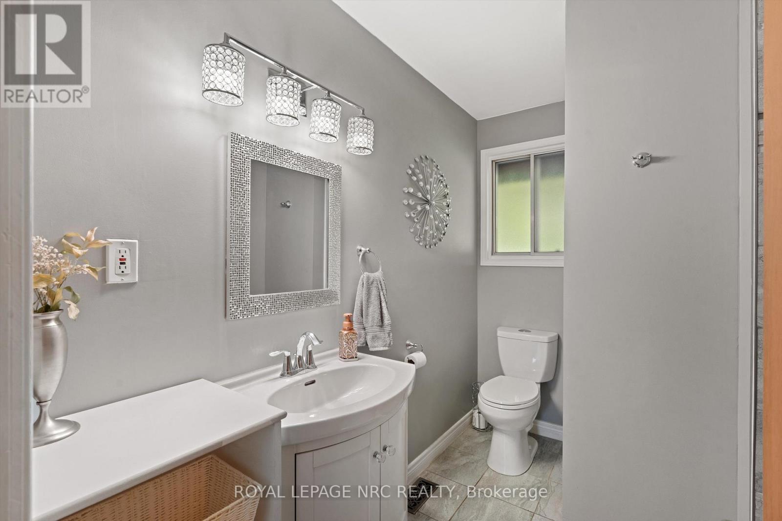 15 CARROL STREET - 16