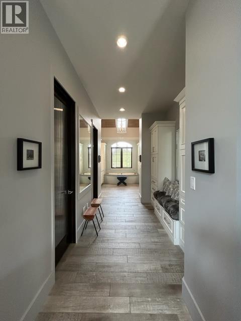 61033 704A Township — photo 14