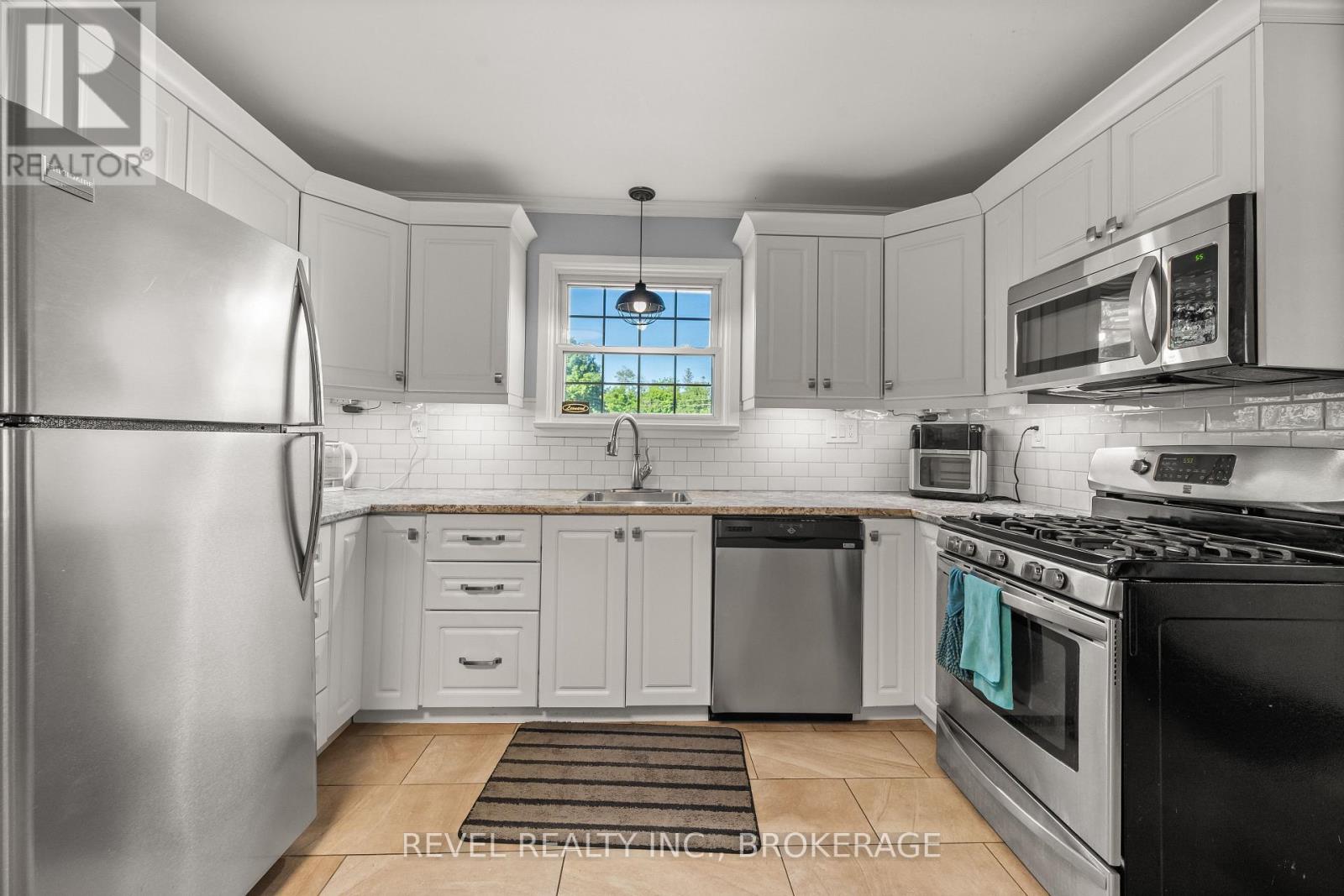 121 UNION STREET - 12