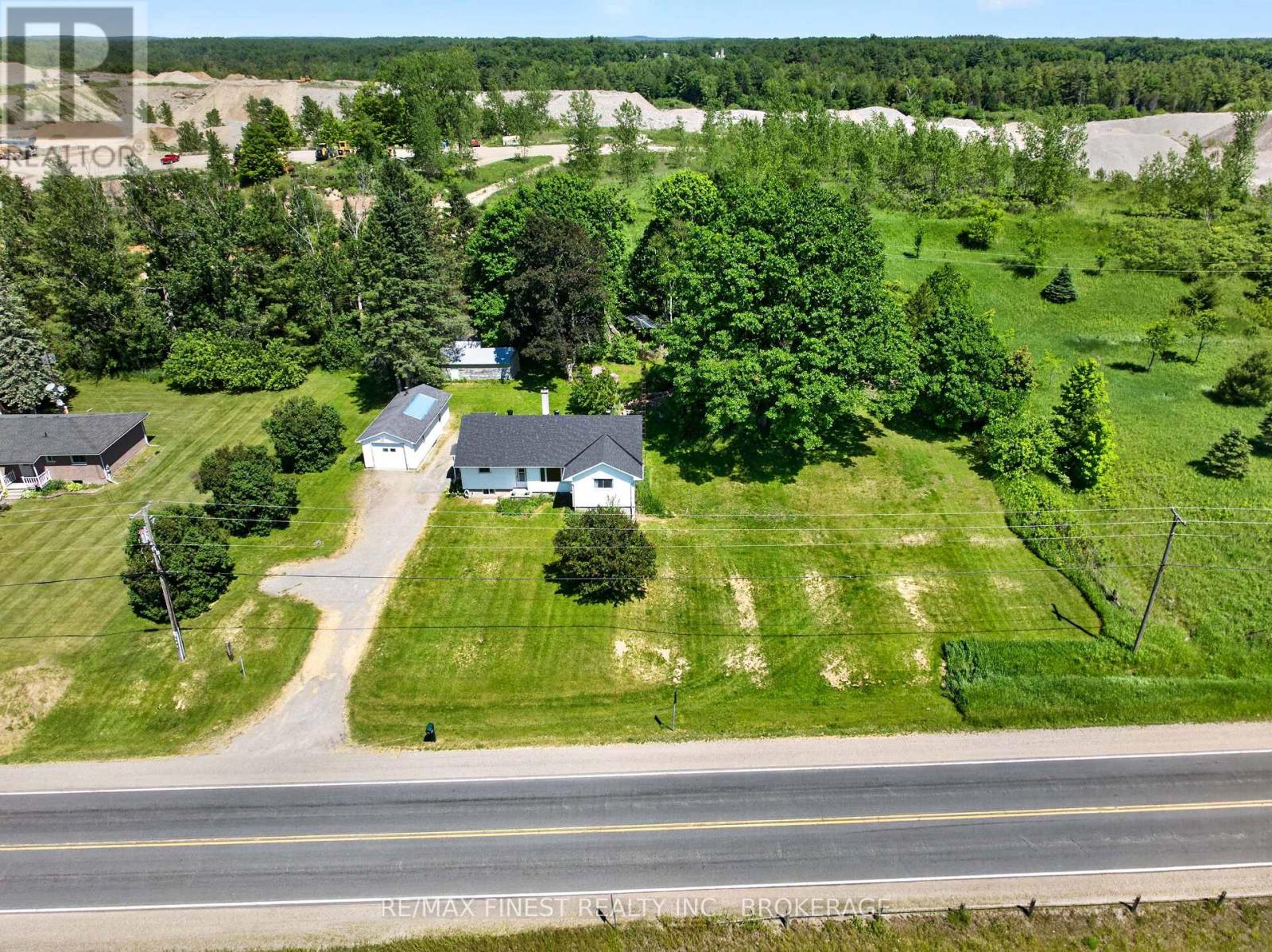3287 HIGHWAY 32 - 47