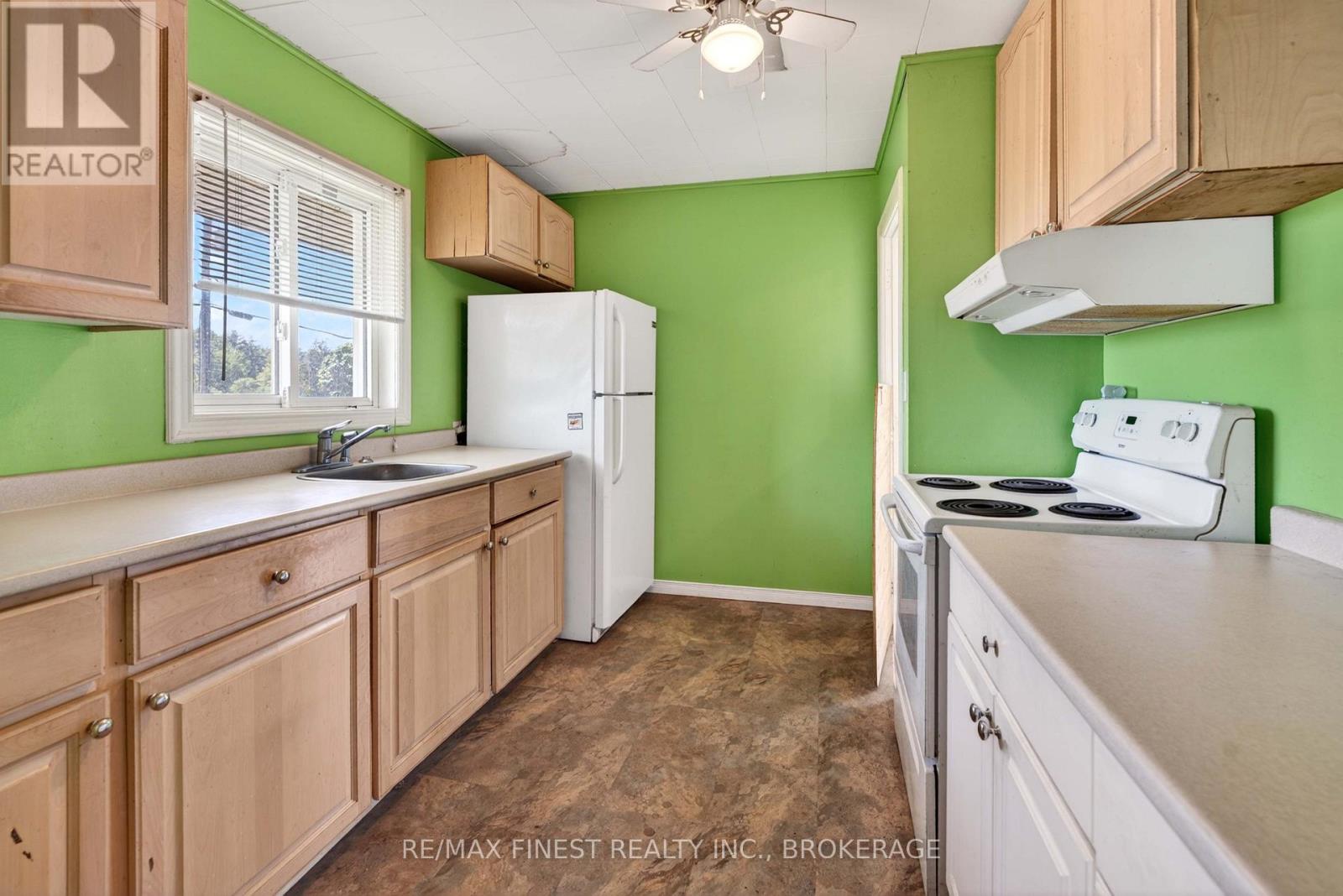 3287 HIGHWAY 32 - 6
