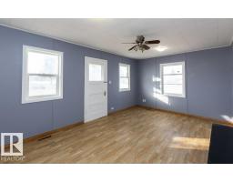 9836 100 St, Westlock, AB T7P2R2 Photo 10