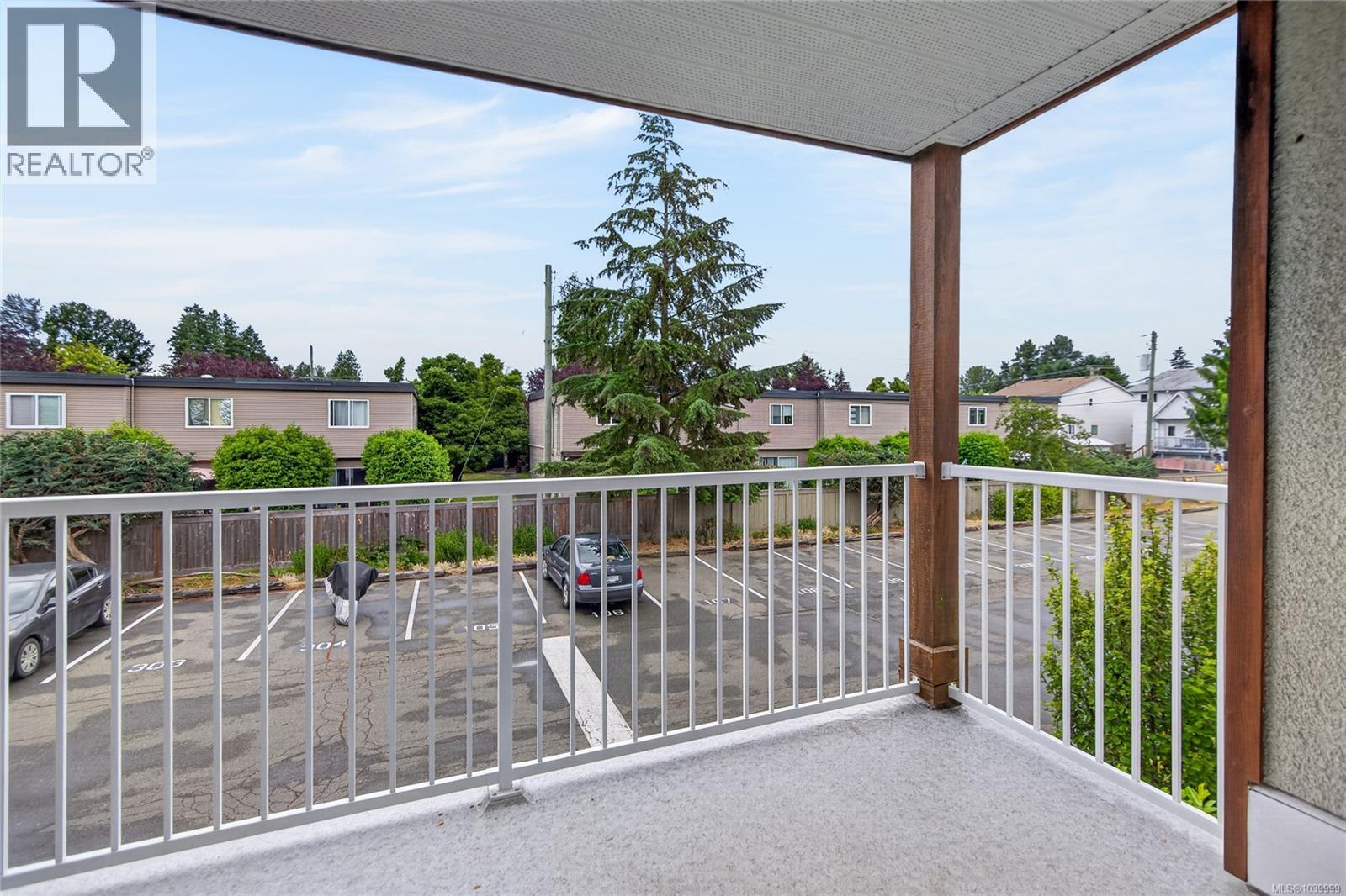 #207 1130 Willemar Ave - 15