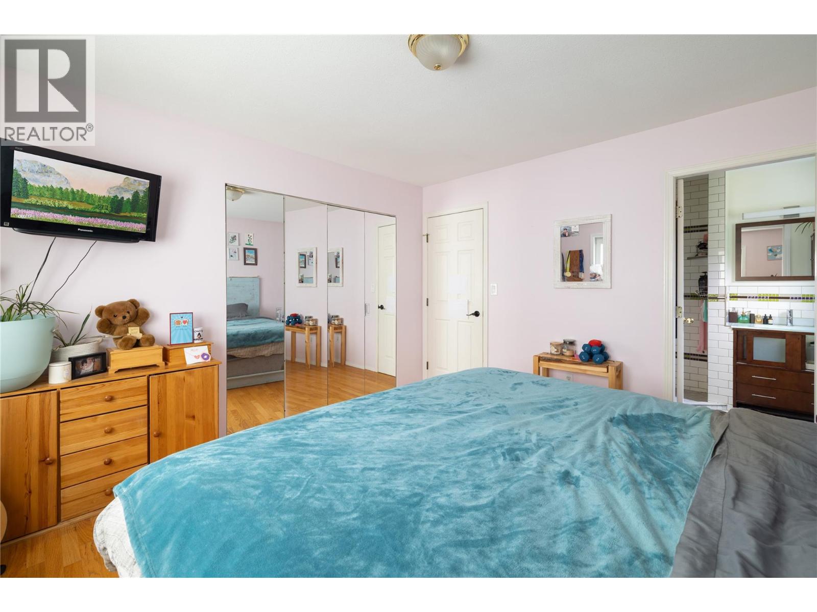 65 Grove Road - 27