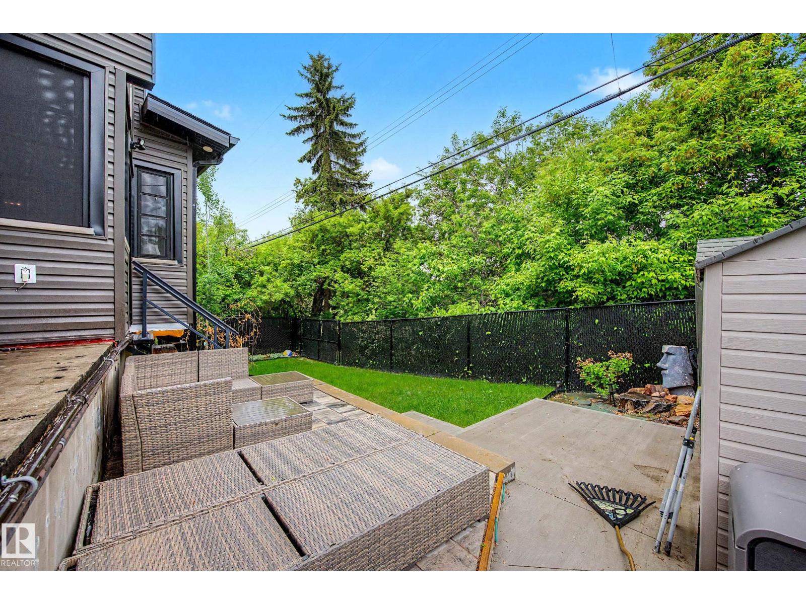 54 GLADSTONE CR — photo 66