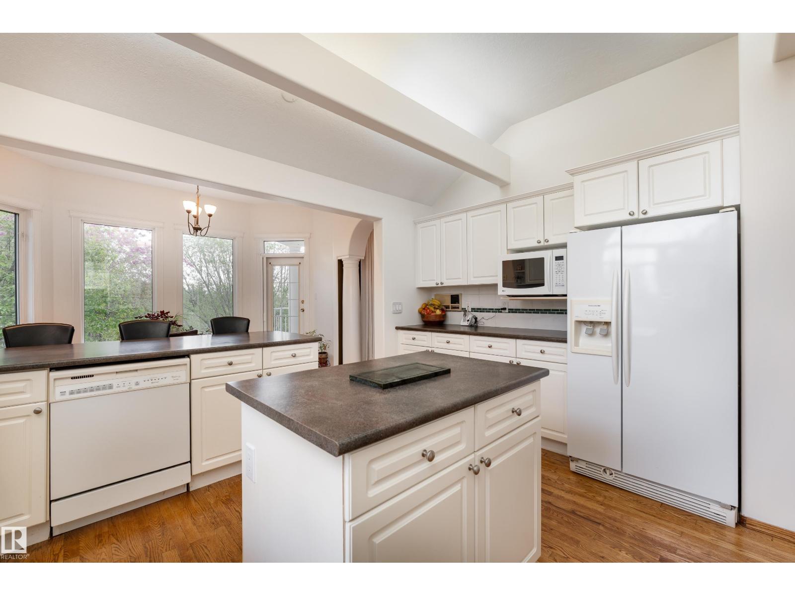 520 PARDEE BA NW - 11