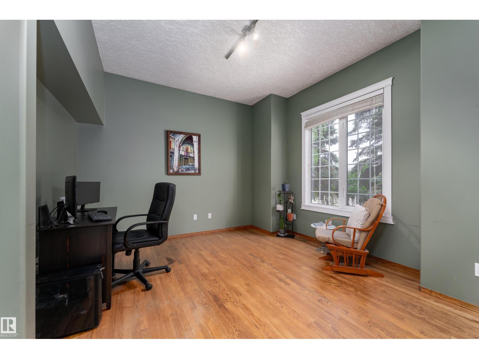 520 PARDEE BA NW - 31