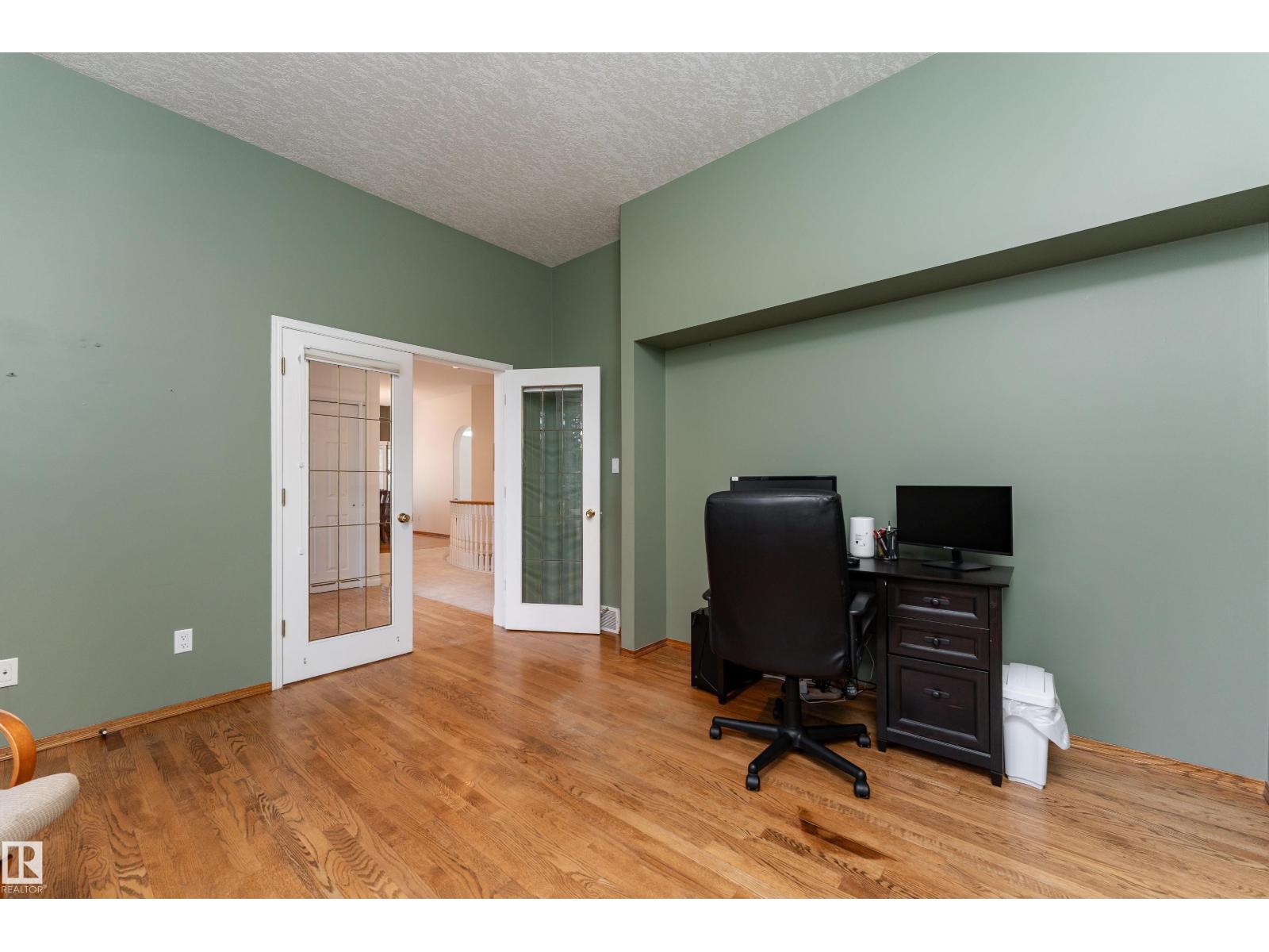 520 PARDEE BA NW - 32