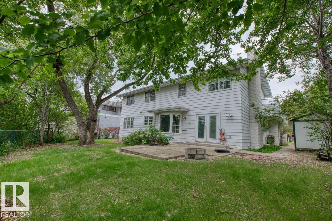 104 QUESNELL CR NW - 48