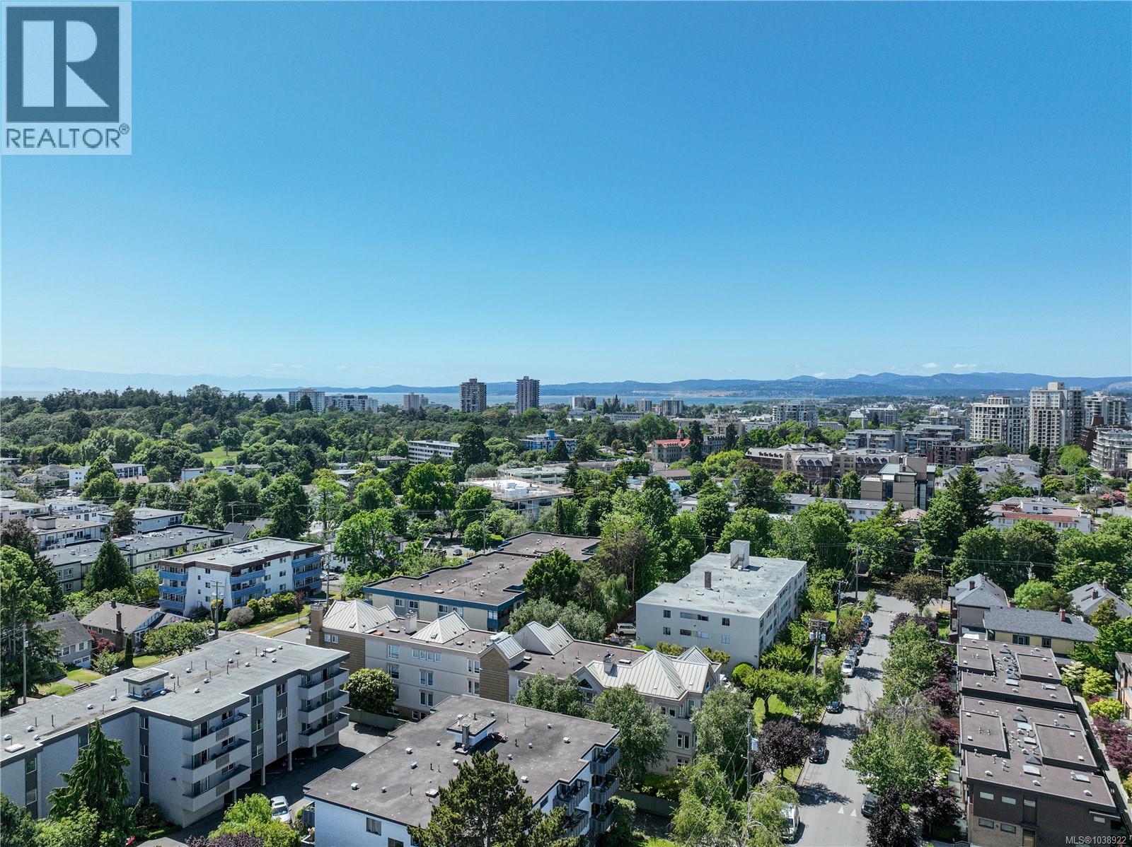 308 1035 McClure St, Victoria