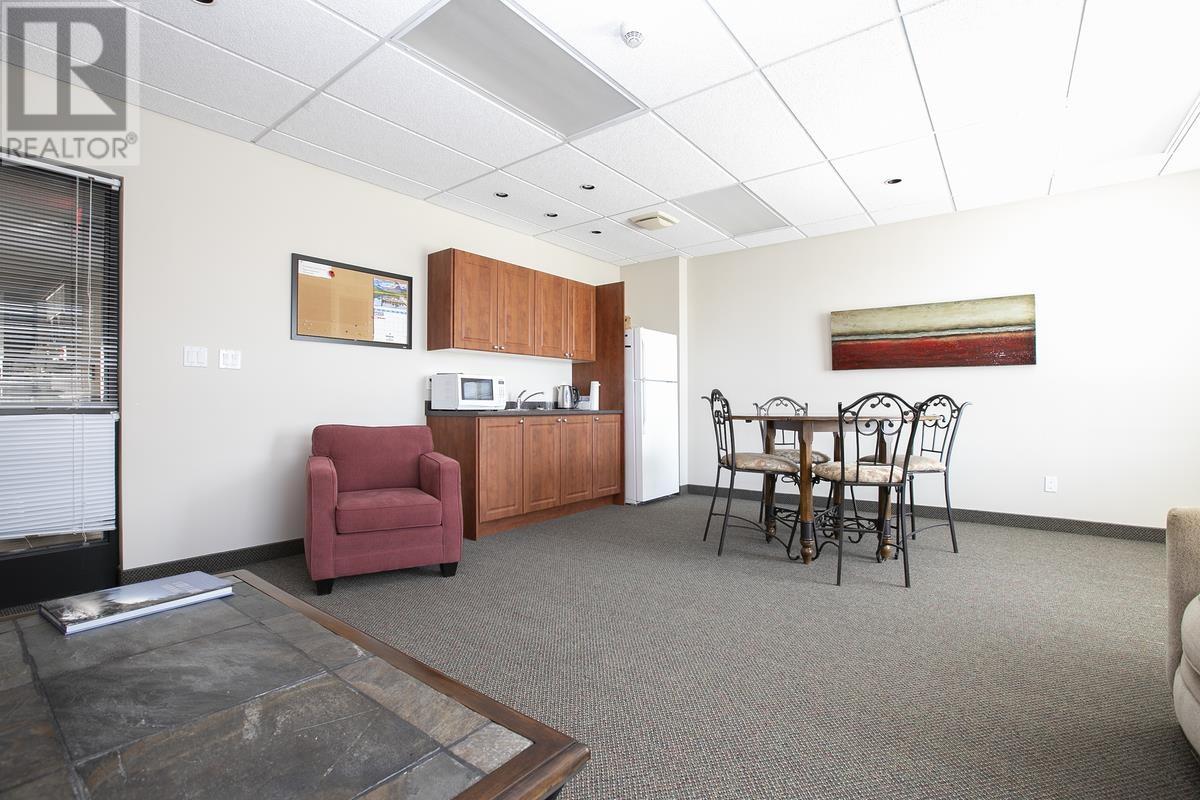 719 Bay ST # 604 - 39