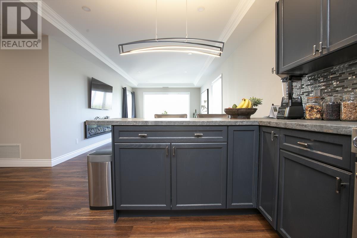 719 Bay ST # 604 - 7
