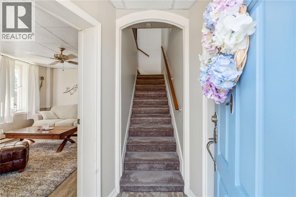 3-bedroom home for sale at 31 TALBOT Street W, Jarvis ON · photo 10 of 39