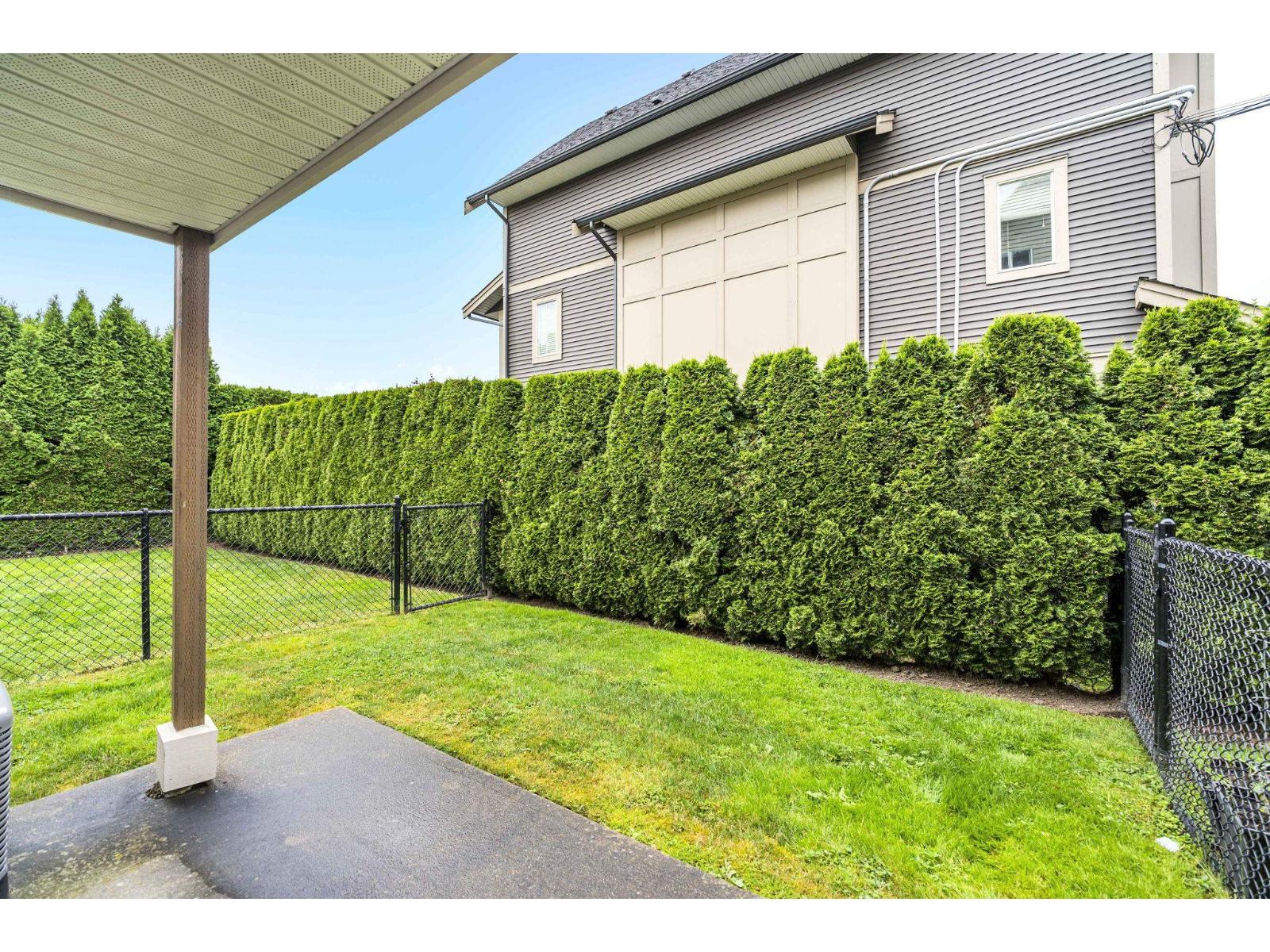 3 46538 FIRST AVENUE, Chilliwack Proper East, Chilliwack
