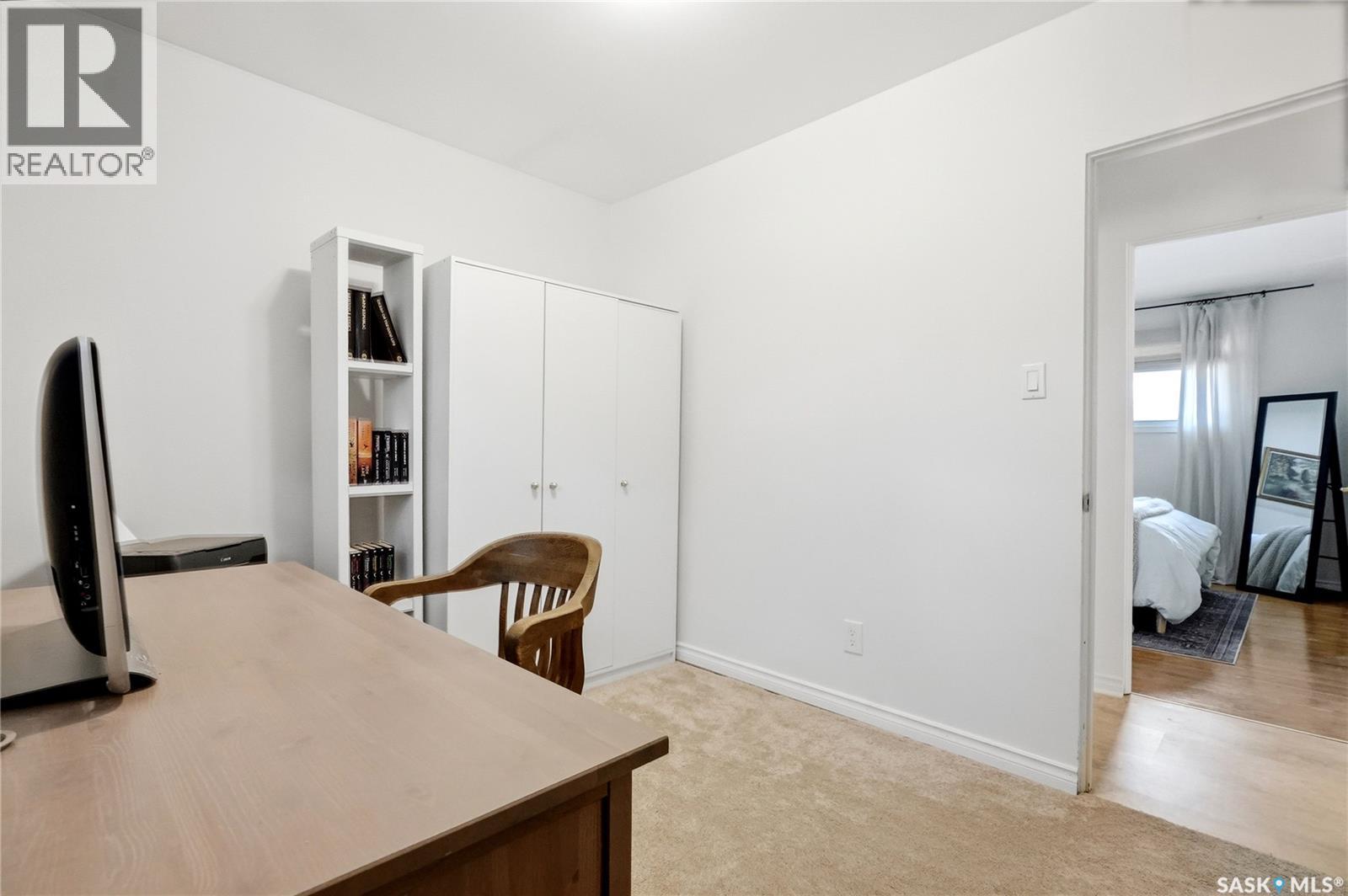 25 Murphy CRESCENT — photo 28