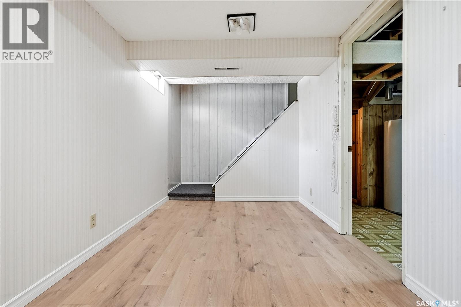 25 Murphy CRESCENT — photo 32
