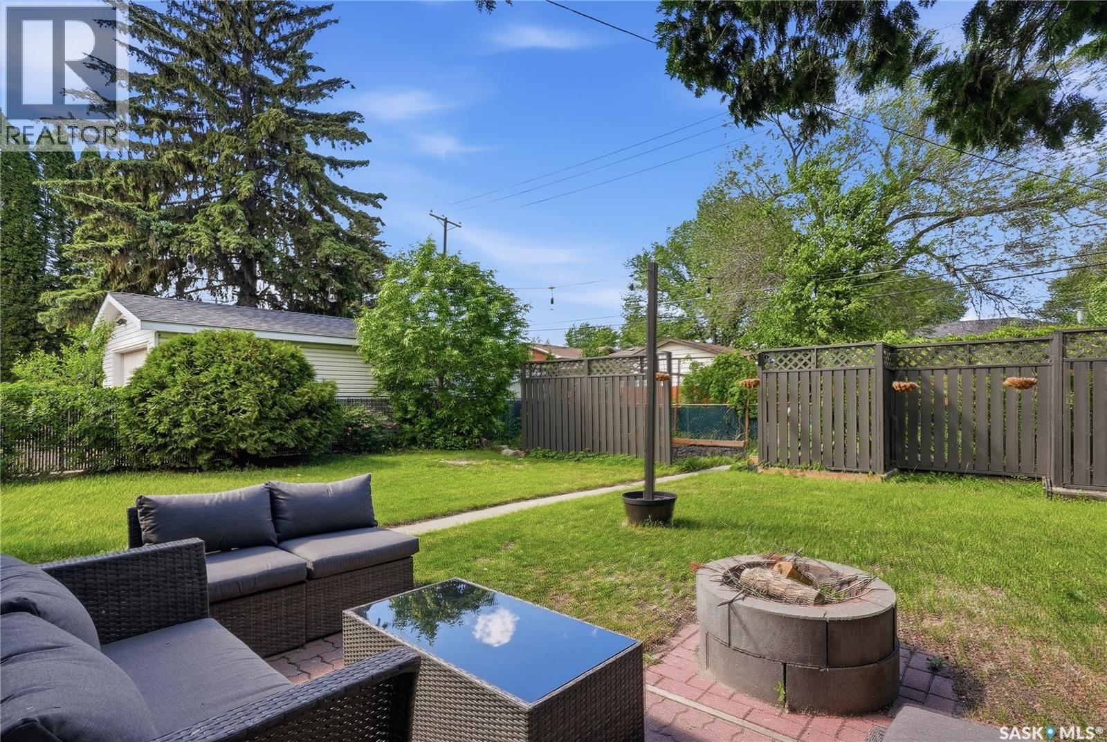 25 Murphy CRESCENT — photo 46