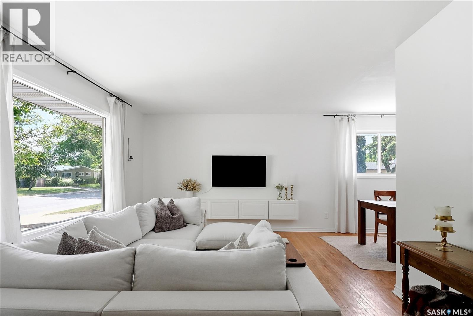 25 Murphy CRESCENT — photo 6