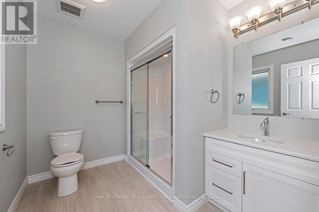 297 LAKE BREEZE DRIVE - 37