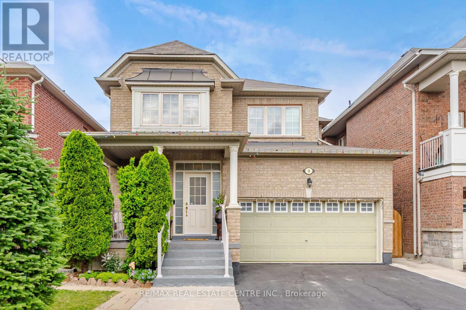 16 GAMSON CRESCENT - 1