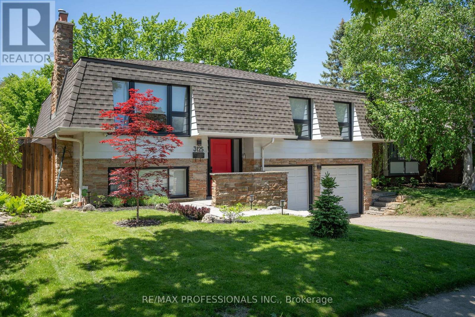 3125 RIVERVIEW STREET - 1