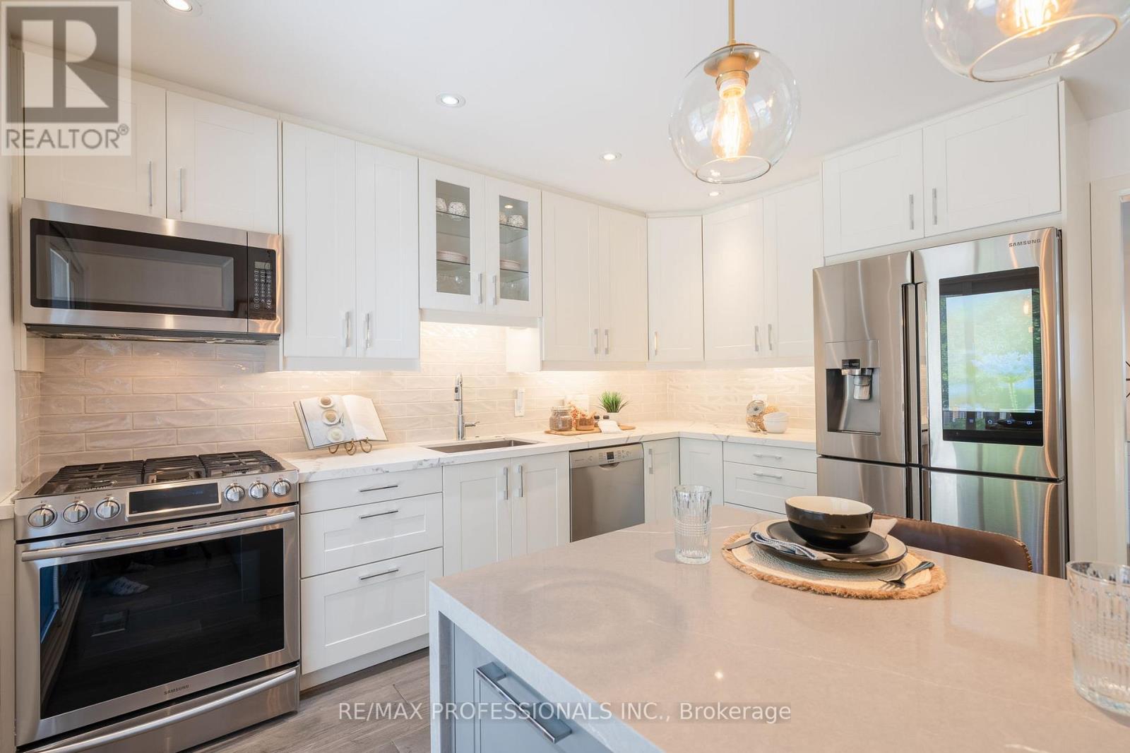 3125 RIVERVIEW STREET - 14