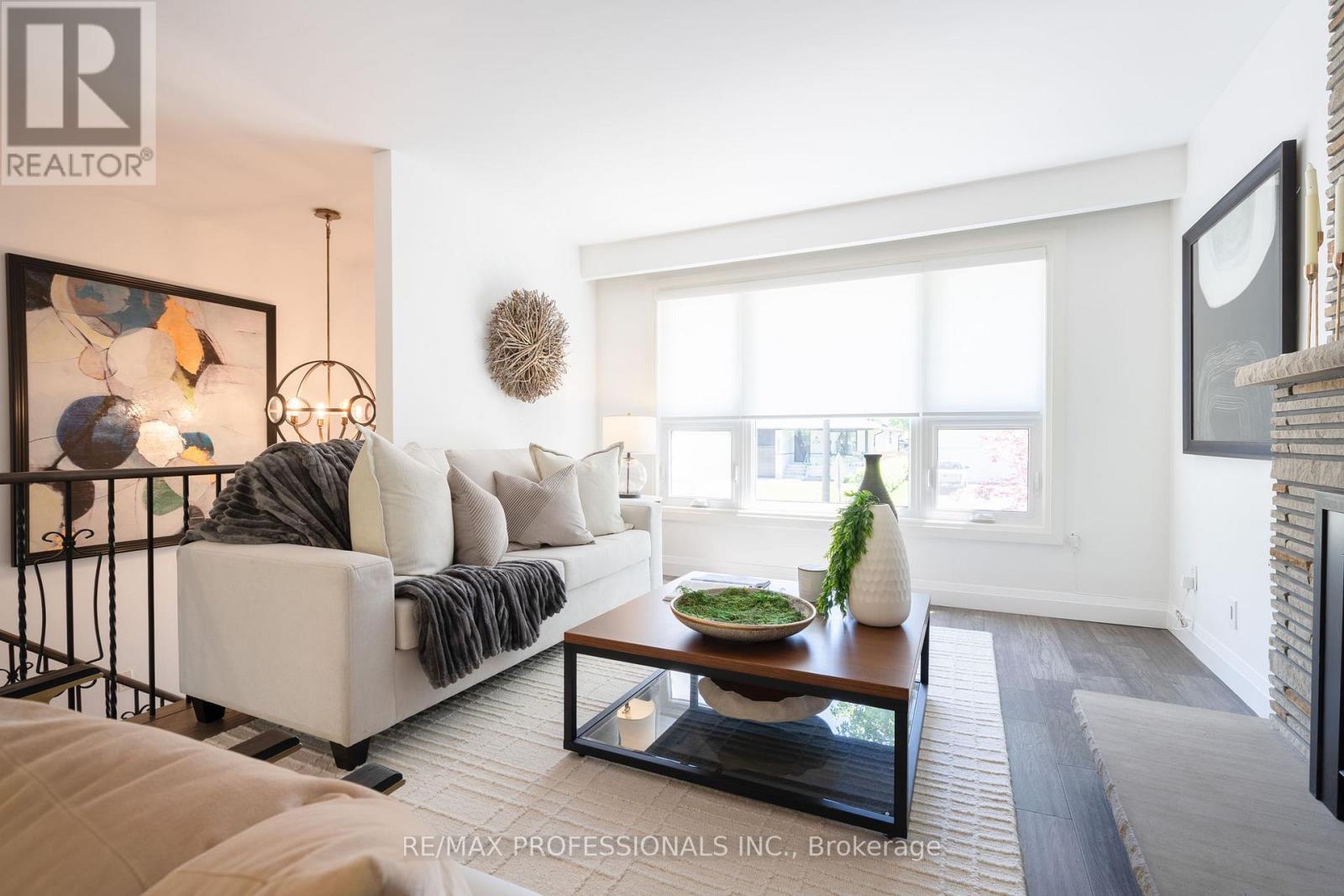 3125 RIVERVIEW STREET - 4