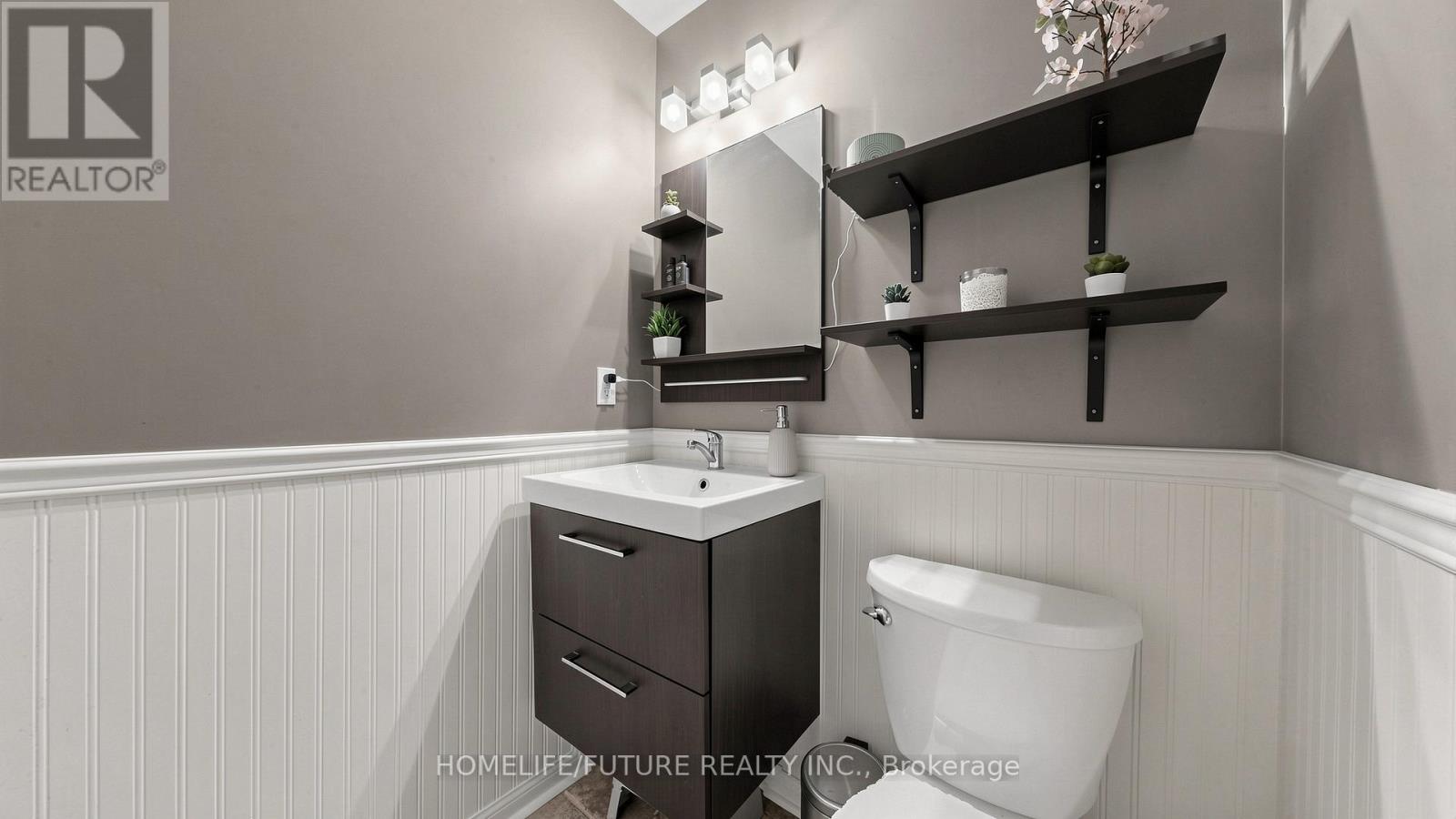 2440 HOLLYBROOK DRIVE - 16