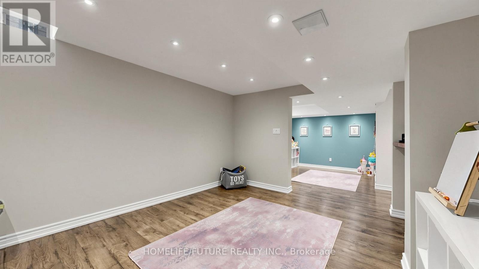 2440 HOLLYBROOK DRIVE - 40
