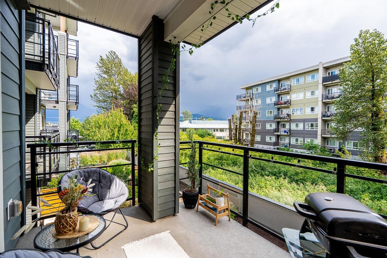 307 45562 AIRPORT ROAD, Chilliwack Proper South, Chilliwack