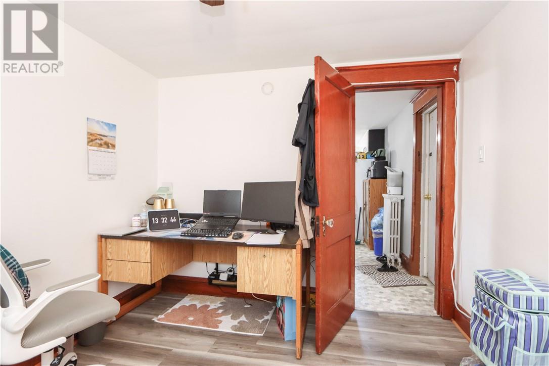 257 Oak Street - 29