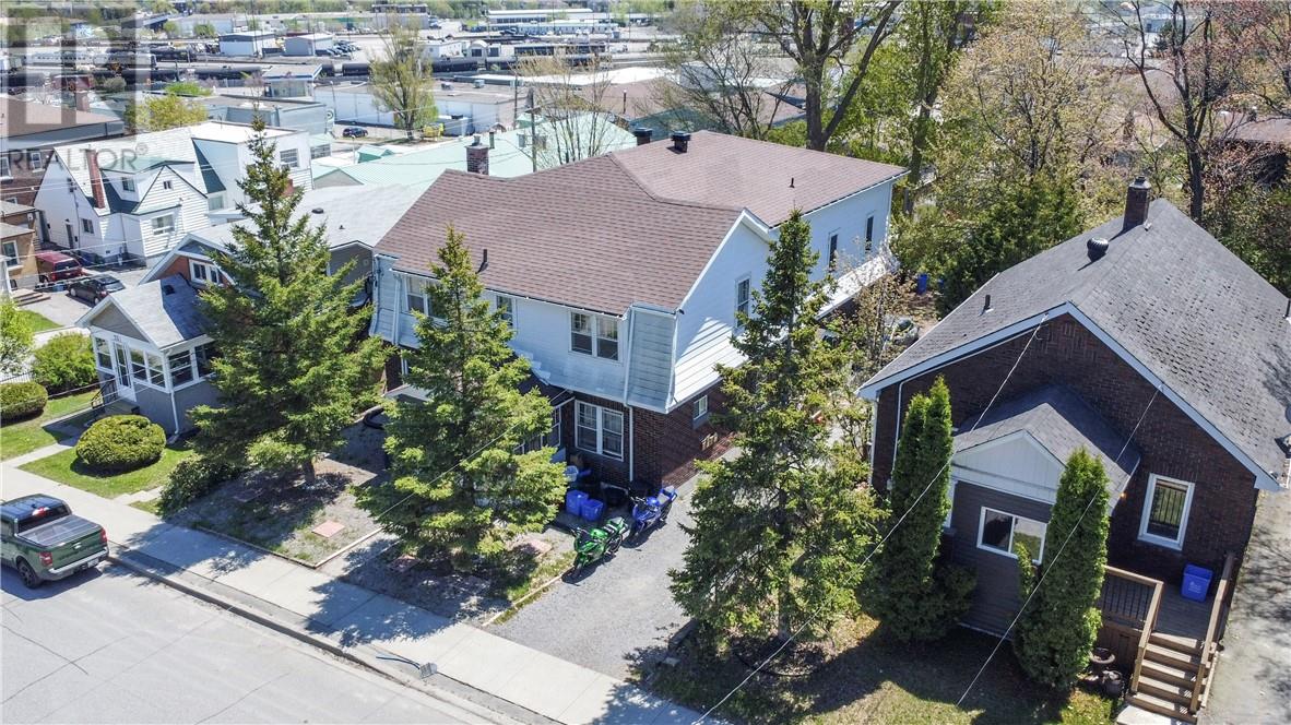 257 Oak Street - 4