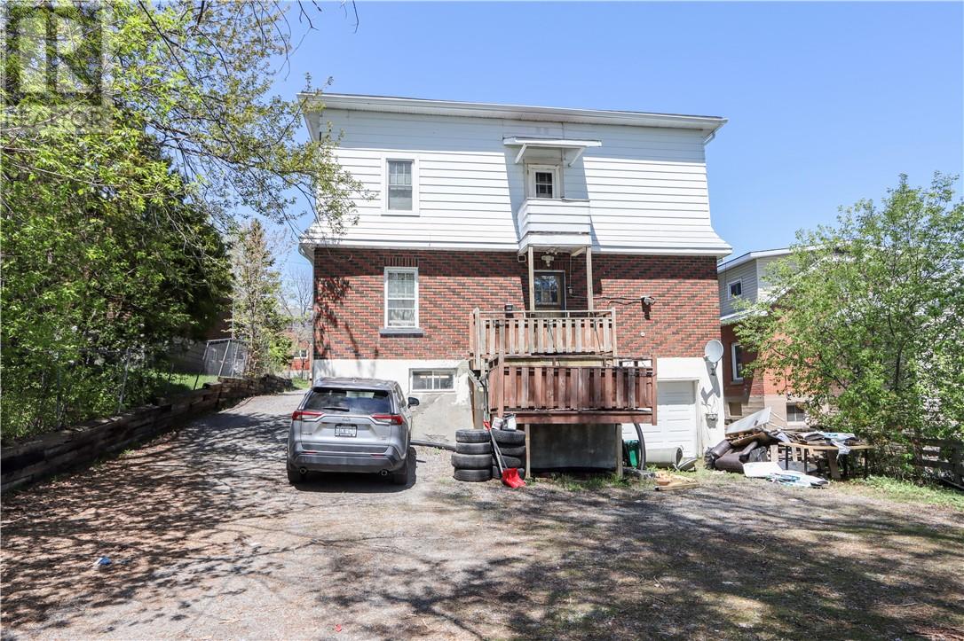 257 Oak Street - 40