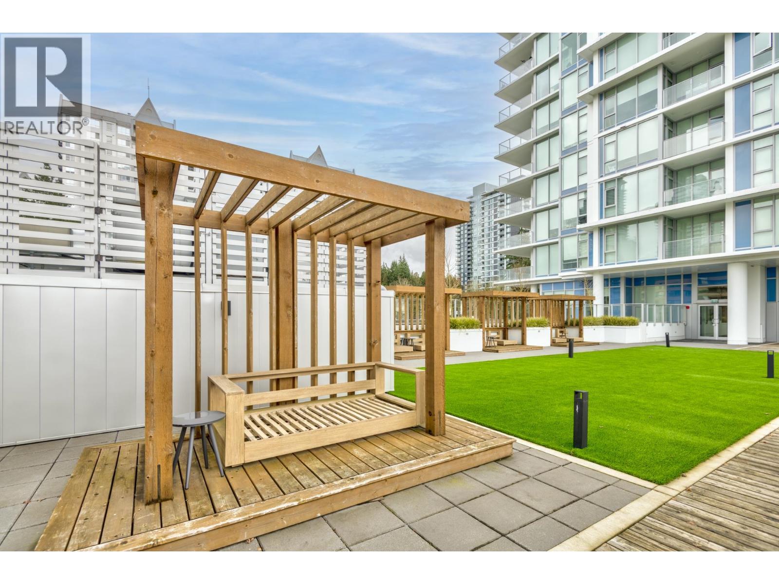 603 555 SYDNEY AVENUE, Coquitlam